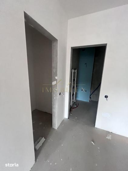 Apartament cu 3 camere în Florești
