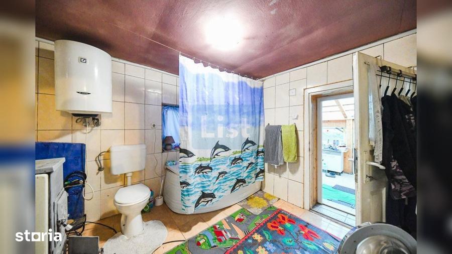 Casă cu 3 camere cu Teren 3245 Mp în Vultureni