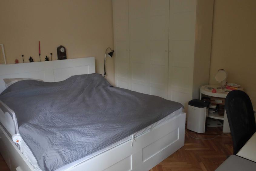 Apartament cu 4 camere decomandat în Ultracentral