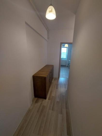 Apartament cu 2 camere decomandat în Păcii