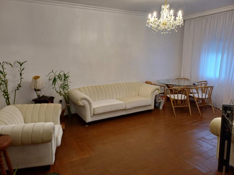Apartament cu 4 camere nedecomandat, mobilat în Muncii