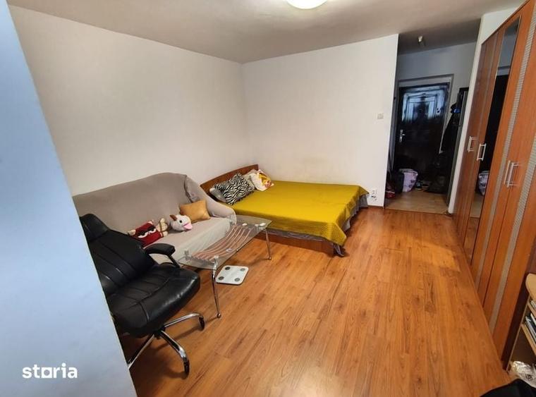 Apartament cu 3 camere în Titan