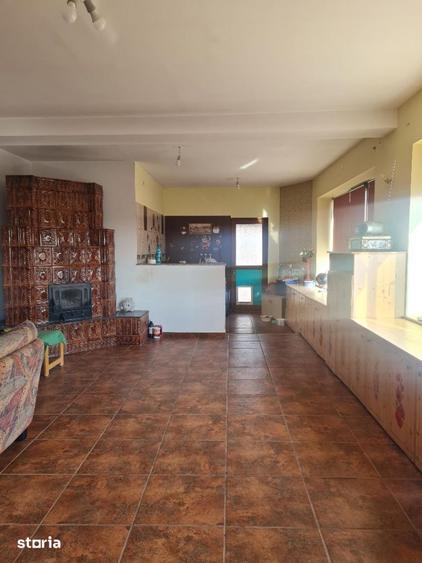 Apartament cu 7 camere în Ștefănești