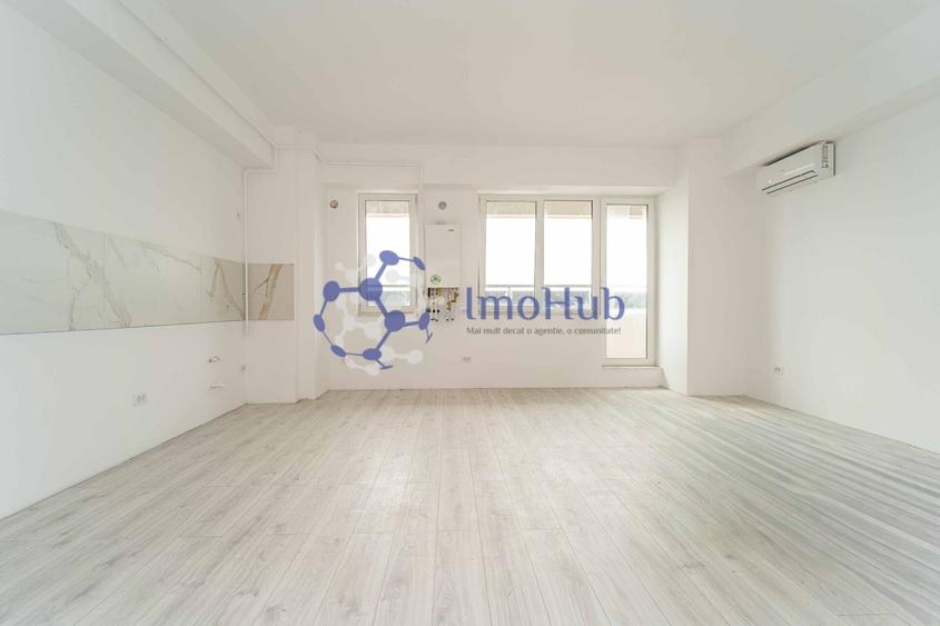 Apartament cu 4 camere decomandat în Galata