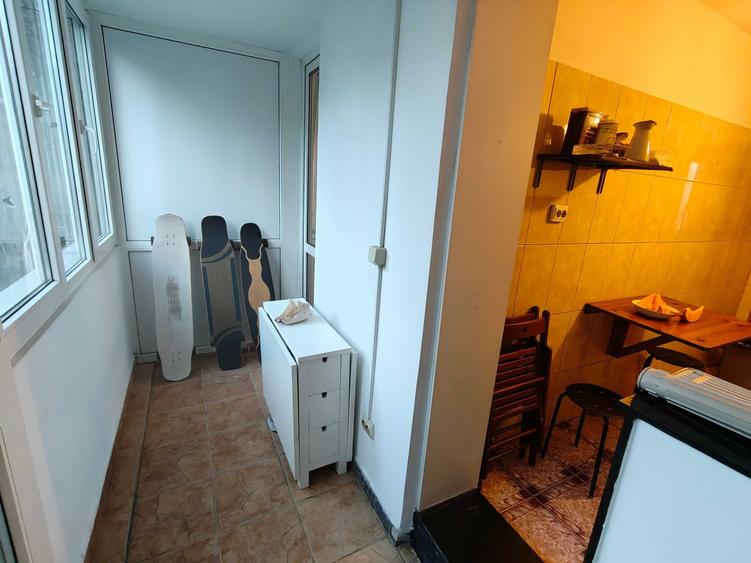 Inchiriez apartament 2 camere 50 mp, etaj II/IV, Dristor 2, Sector 3 - 7