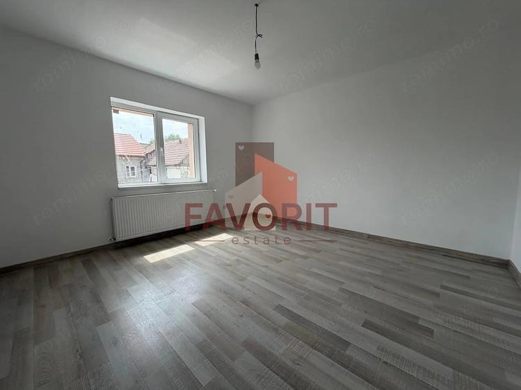 Casă cu Teren 480 Mp în Utvin