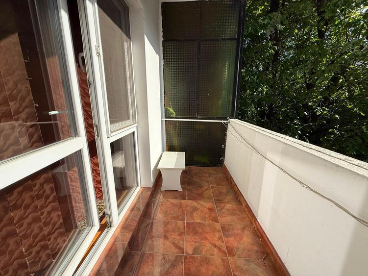 Apartament cu 2 camere decomandat în Micălaca