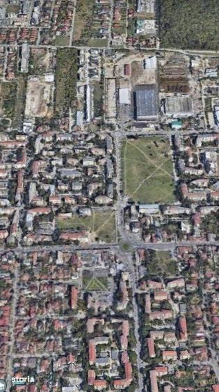Teren de 5650 mp, în Lipovei