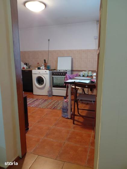 Casă cu 3 camere cu Teren 279 Mp în Dorobanți