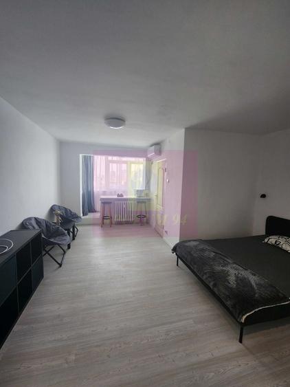 Garsonieră semidecomandată în Vitan
