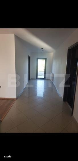 Casă cu 4 camere în Drăgoiești