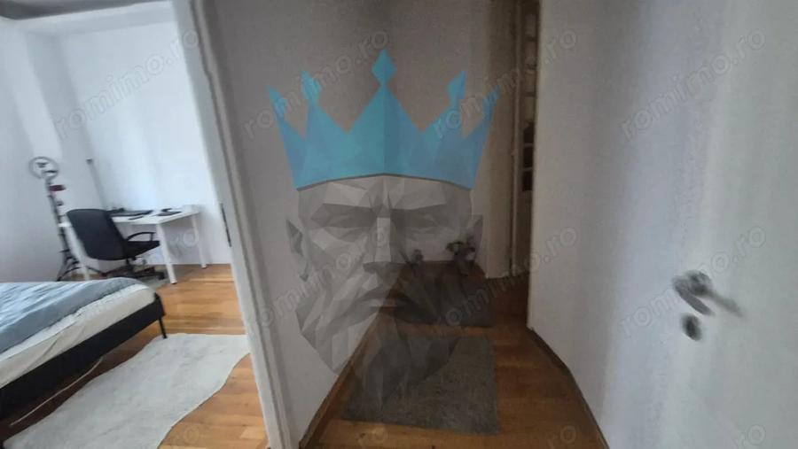 Apartament cu 4 camere decomandat în Unirii