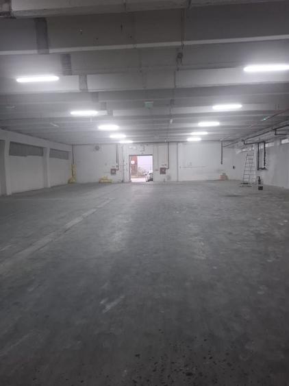 Spațiu industrial, de 800 mp, în Central
