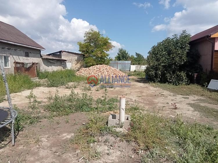 Teren de 486 mp, în Central