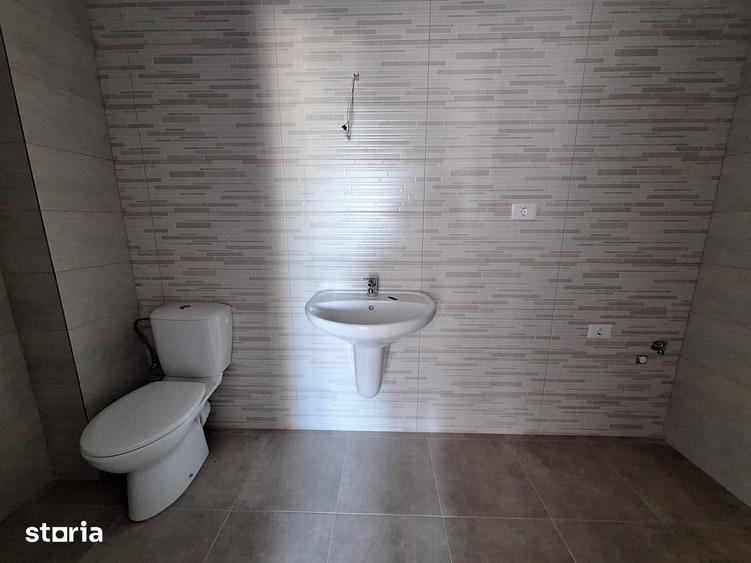 Apartament cu 3 camere decomandat în Pantelimon