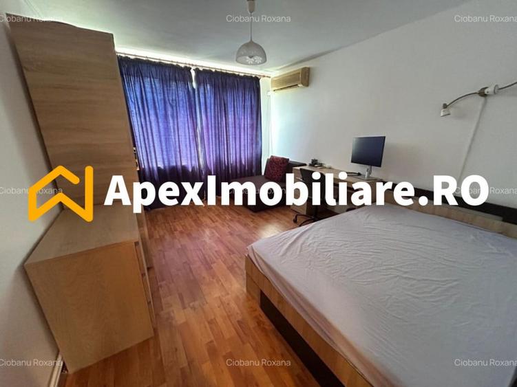 Apartament cu 4 camere decomandat în Gorjului