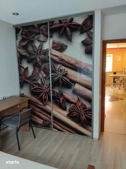 Apartament cu 3 camere, mobilat în Plopilor