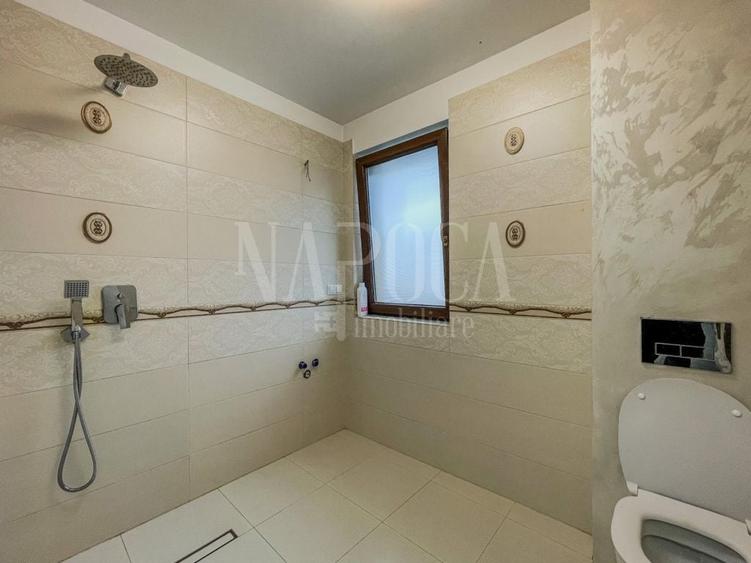 Casă individuală cu 4 camere cu Canalizare în Florești