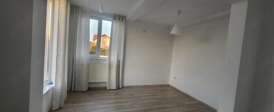 Casă cu Teren 250 Mp în Găneasa