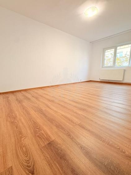 Apartament cu 2 camere decomandat în 9 Mai