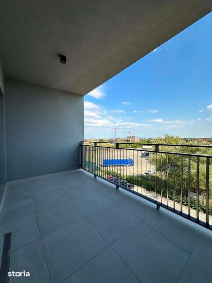 Apartament cu 2 camere semidecomandat în Botizului