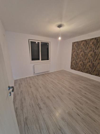 Casă cu 3 camere cu Canalizare în Măgurele