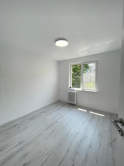 Apartament cu 2 camere decomandat în Rahova