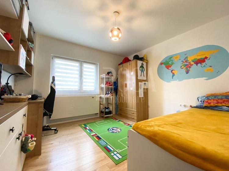 Apartament cu 4 camere decomandat, mobilat în Zorilor