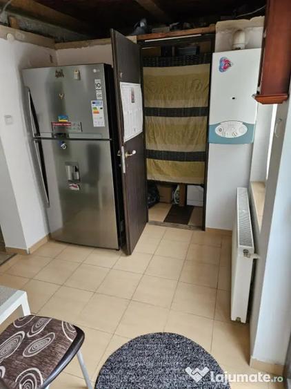 Casă cu 3 camere cu Teren 199 Mp în Central
