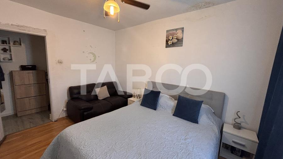 Apartament cu 2 camere decomandat, mobilat în Vasile Aaron