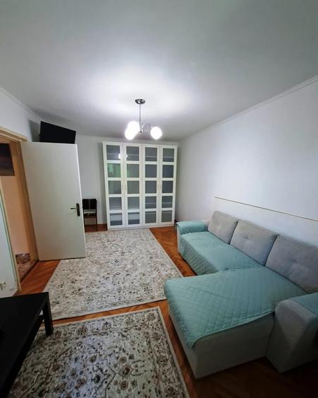 Apartament cu 2 camere decomandat în Iancului