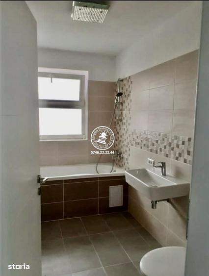 Casă cu 4 camere cu Teren 223 Mp în Vișani