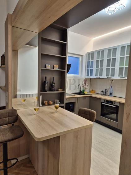 Apartament cu 2 camere în Victoriei