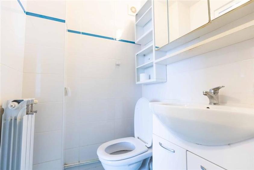 Apartament cu 2 camere semidecomandat, mobilat în Mănăștur
