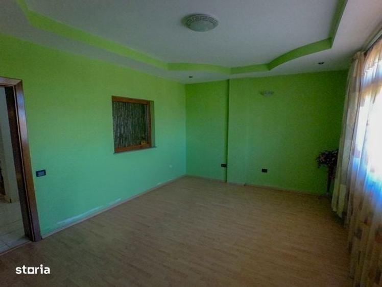 Spațiu comercial, de 550 mp, în Central