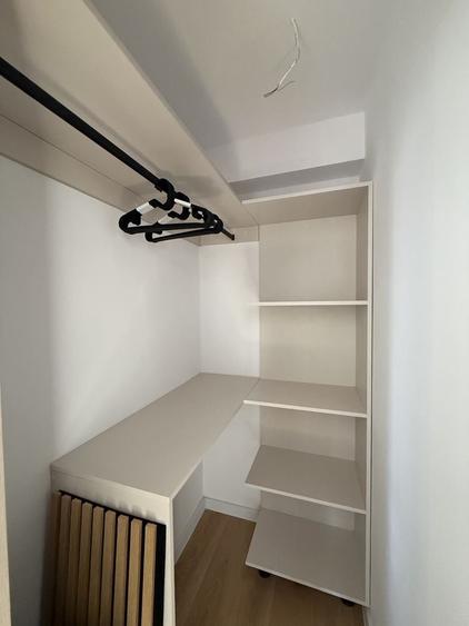 Apartament cu 2 camere semidecomandat în Cetate