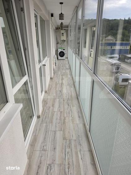 Apartament cu 3 camere decomandat în Sud