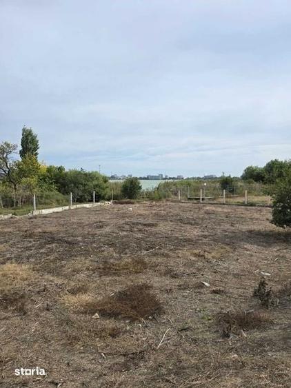 Teren de 850 mp, în Palazu Mare