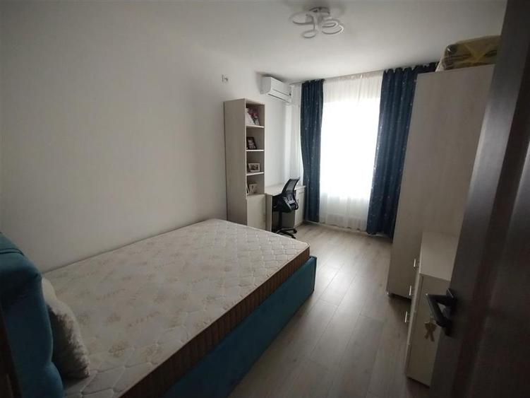 Apartament cu 2 camere decomandat, mobilat în Dacia