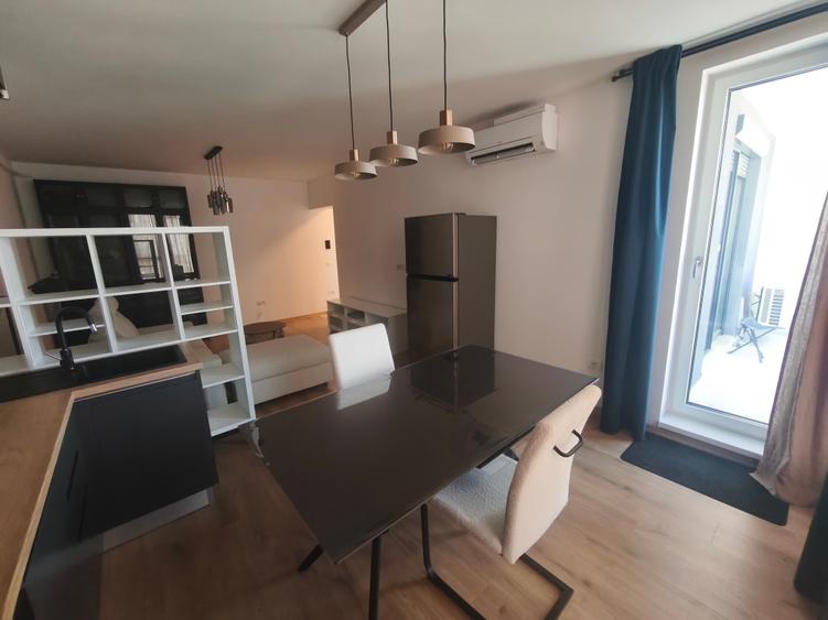 Apartament cu 2 camere decomandat în Freidorf