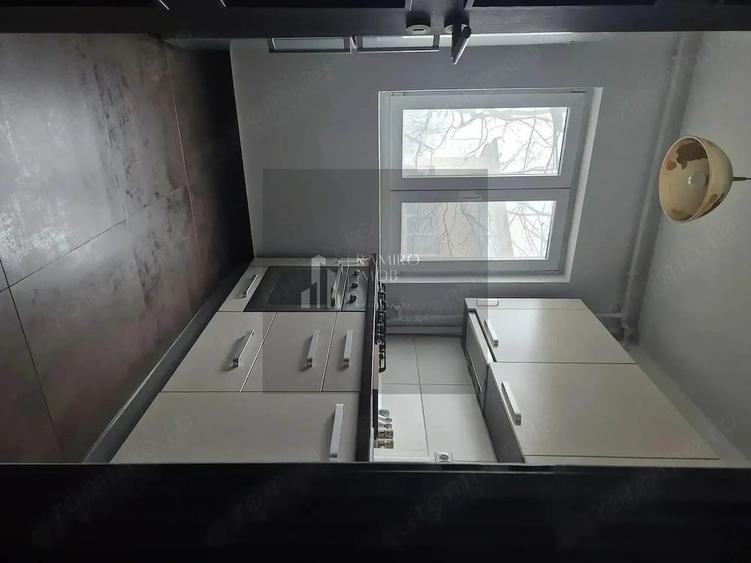 Apartament cu 2 camere decomandat în Berceni