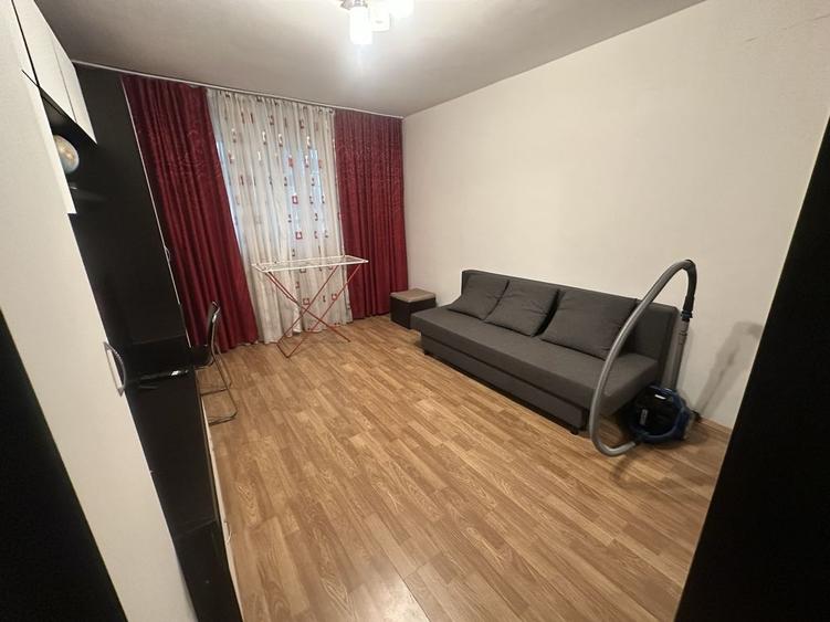 Apartament cu 2 camere decomandat în Lujerului