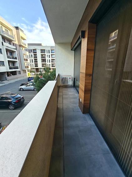 Proprietar, vand apartament cu 2 camere, strada Ceyrat, West Residence, Oradea. - 5