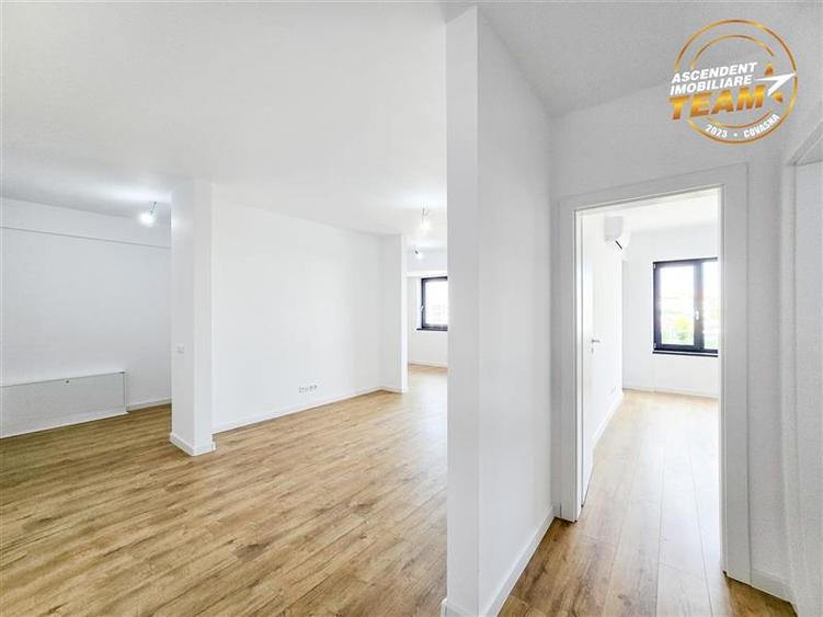 Apartament cu 2 camere decomandat în Lenin