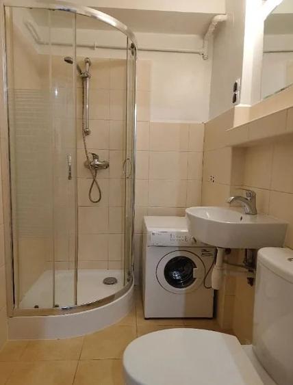 Garsonieră decomandată în Timpuri Noi
