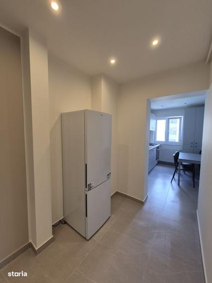 Apartament cu 2 camere decomandat în Precista