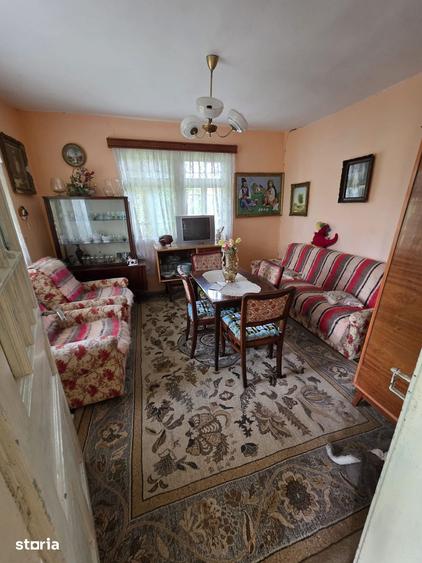 Casă cu 2 camere cu Teren 1800 Mp în Coțofănești