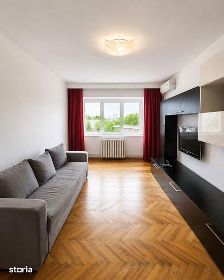 Apartament cu 3 camere decomandat în Tomis III