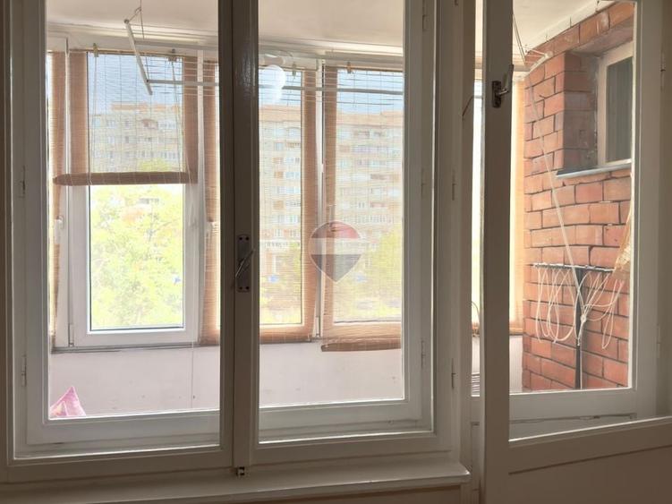 De Vânzare Apartament cu 2 camere,53.6 mp ut, etaj 3, Parcul Magnoliei - 7