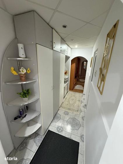 Apartament 2 camere - zona Capat 1 - 3